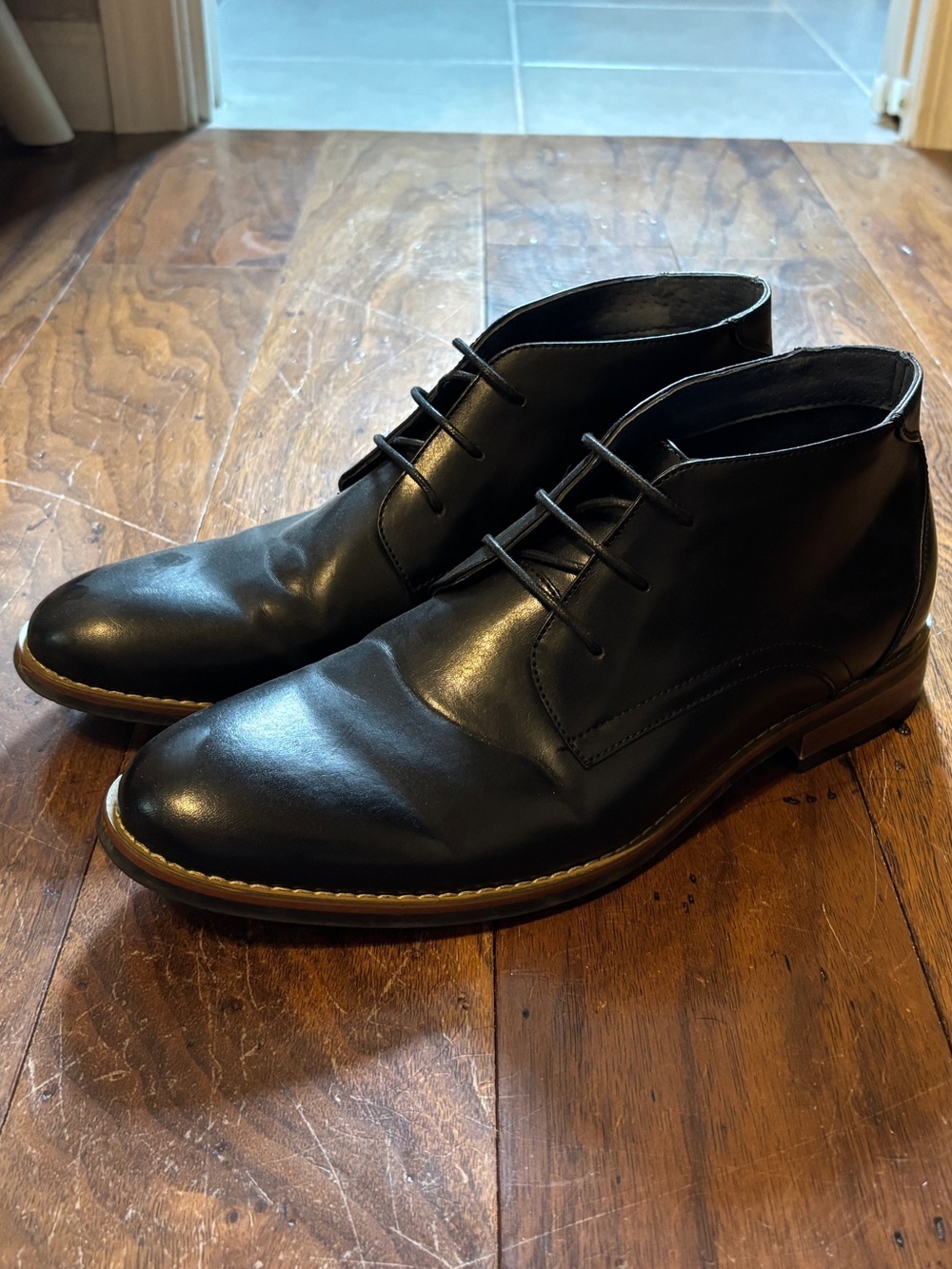 Men’s Black Leather Hightop Dress Shoes